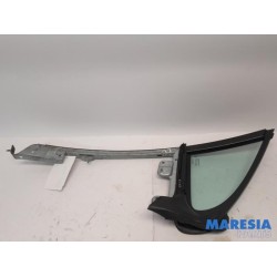Peugeot - 207 - Quarter light, front left