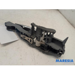 Peugeot - 207 - Door handle 2-door, right