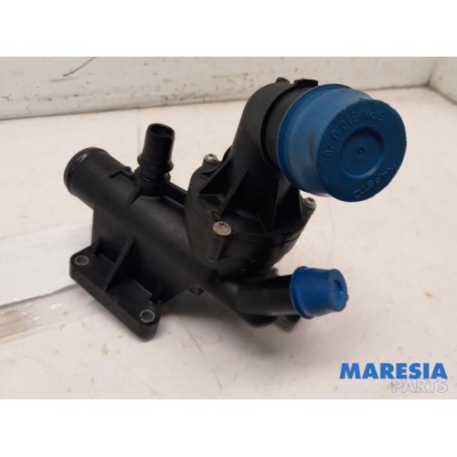 Renault - Trafic - Thermostat housing