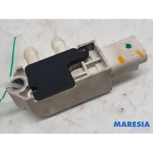 Renault - Trafic - Rußfilter Sensor