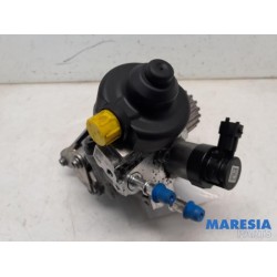 Renault - Clio - Kraftstoffpumpe Mechanisch