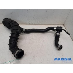 Renault - Clio - Air intake hose