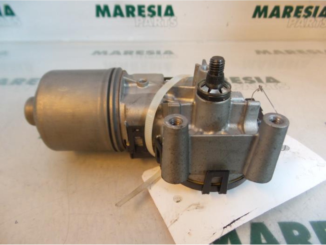 Peugeot - 207 - Front wiper motor
