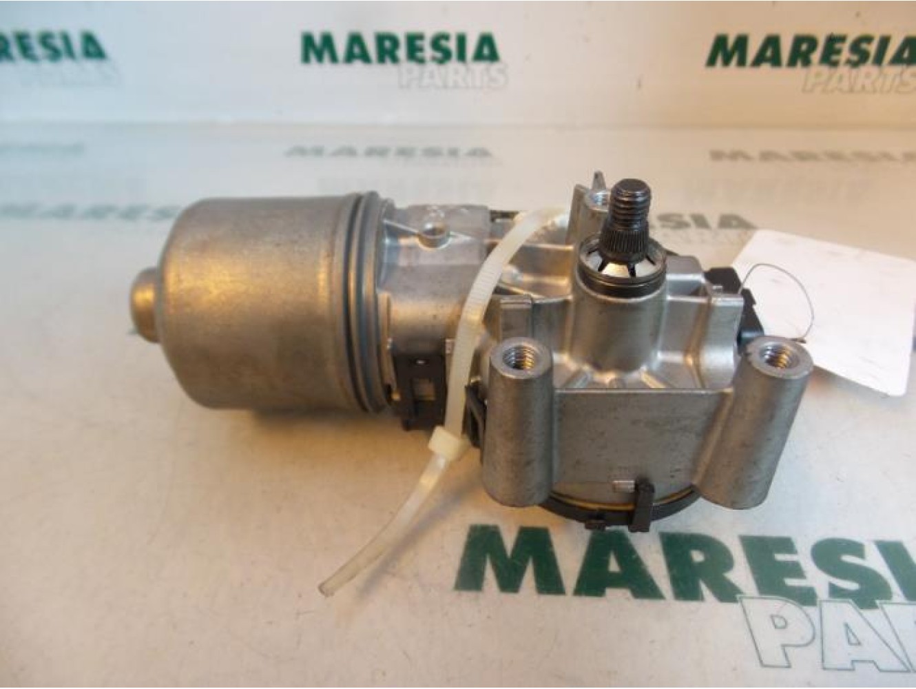 Peugeot - 207 - Front wiper motor