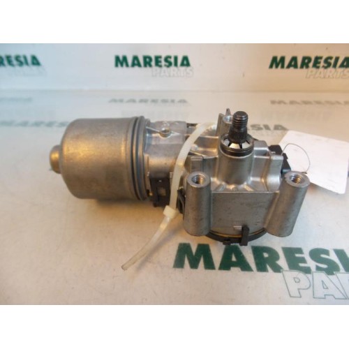 Peugeot - 207 - Front wiper motor