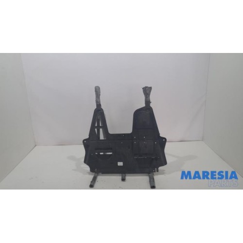 Fiat - 500 - Plaque de protection moteur