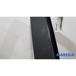Alfa Romeo - Giulietta - Front door 4-door, right