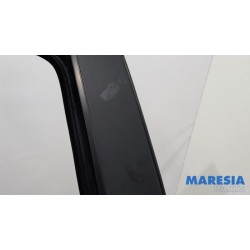 Alfa Romeo - Giulietta - Rear door 4-door, right