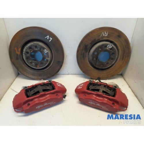 Alfa Romeo - Giulietta - Bremssattel-Set