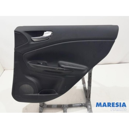 Alfa Romeo - Giulietta - Portierbekleding 4Deurs rechts-achter