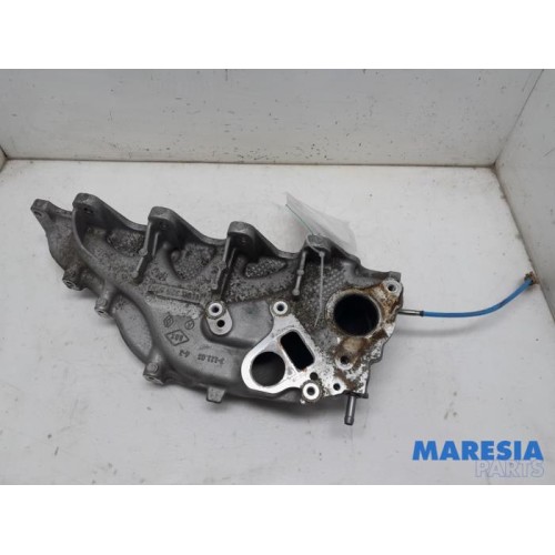Renault - Trafic - Intake manifold