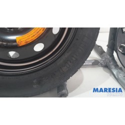 Fiat - 500 - Krikset + reservewiel