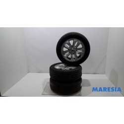 Renault - Espace - Set of sports wheels