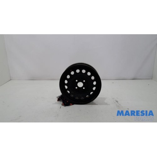 Peugeot - 107 - Wheel
