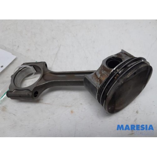 Renault - Scenic - Piston
