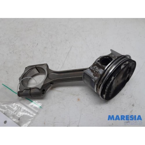 Renault - Scenic - Piston