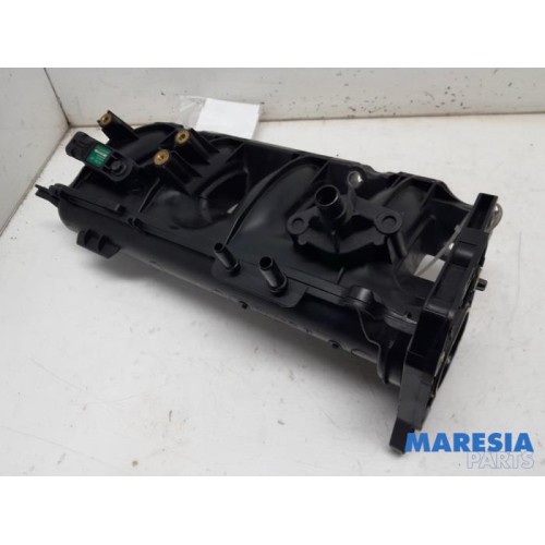 Renault - Scenic - Intake manifold