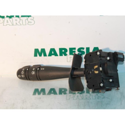 Renault - Megane Scenic - Indicator switch