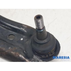 Peugeot - 107 - Querlenker unten links vorne