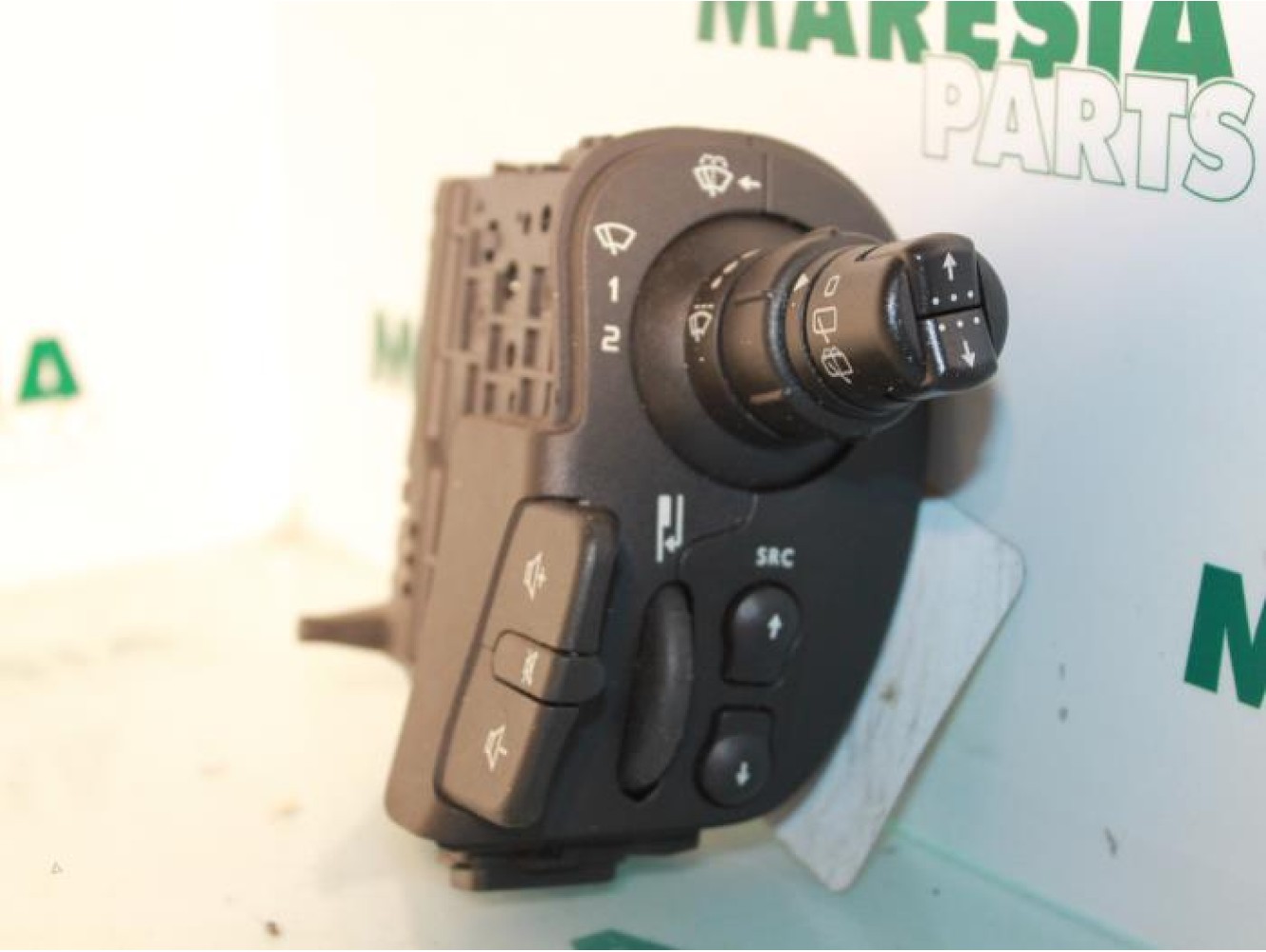 Renault - Megane Scenic - Indicator switch