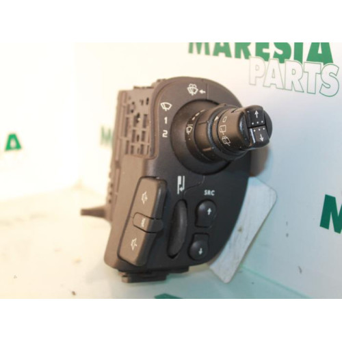 Renault - Megane Scenic - Indicator switch