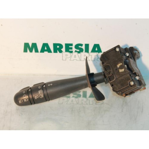 Renault - Megane Scenic - Indicator switch