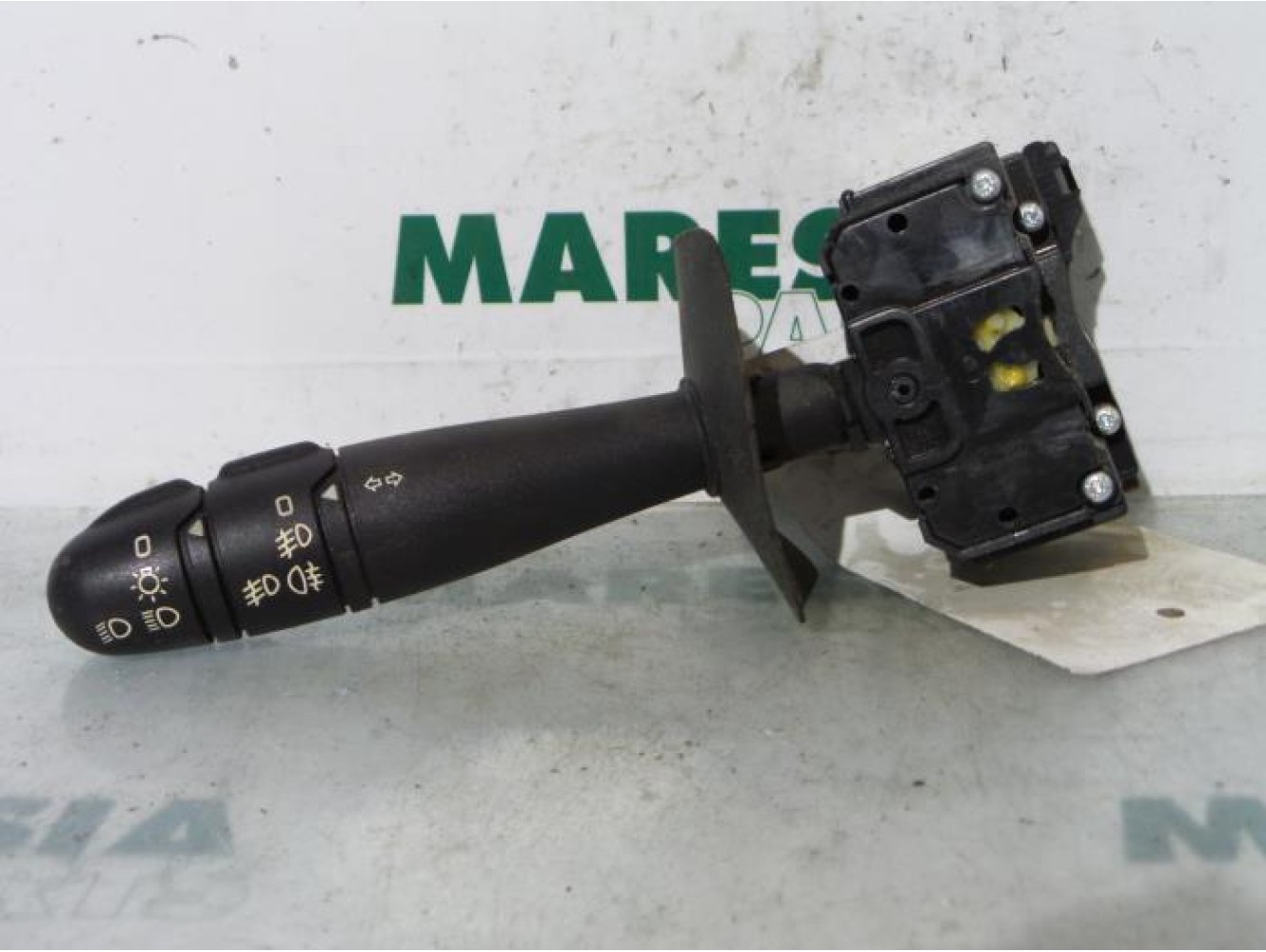 Renault - Megane Scenic - Indicator switch