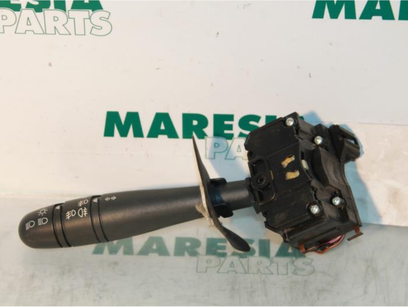 Renault - Megane Scenic - Indicator switch