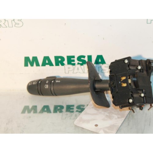 Renault - Megane Scenic - Indicator switch