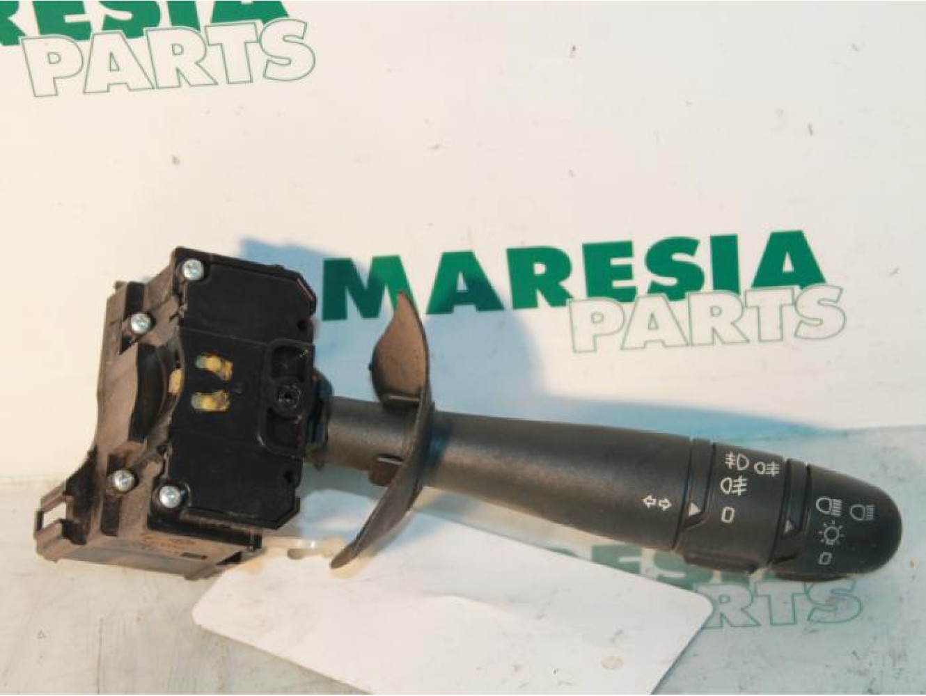 Renault - Megane Scenic - Indicator switch