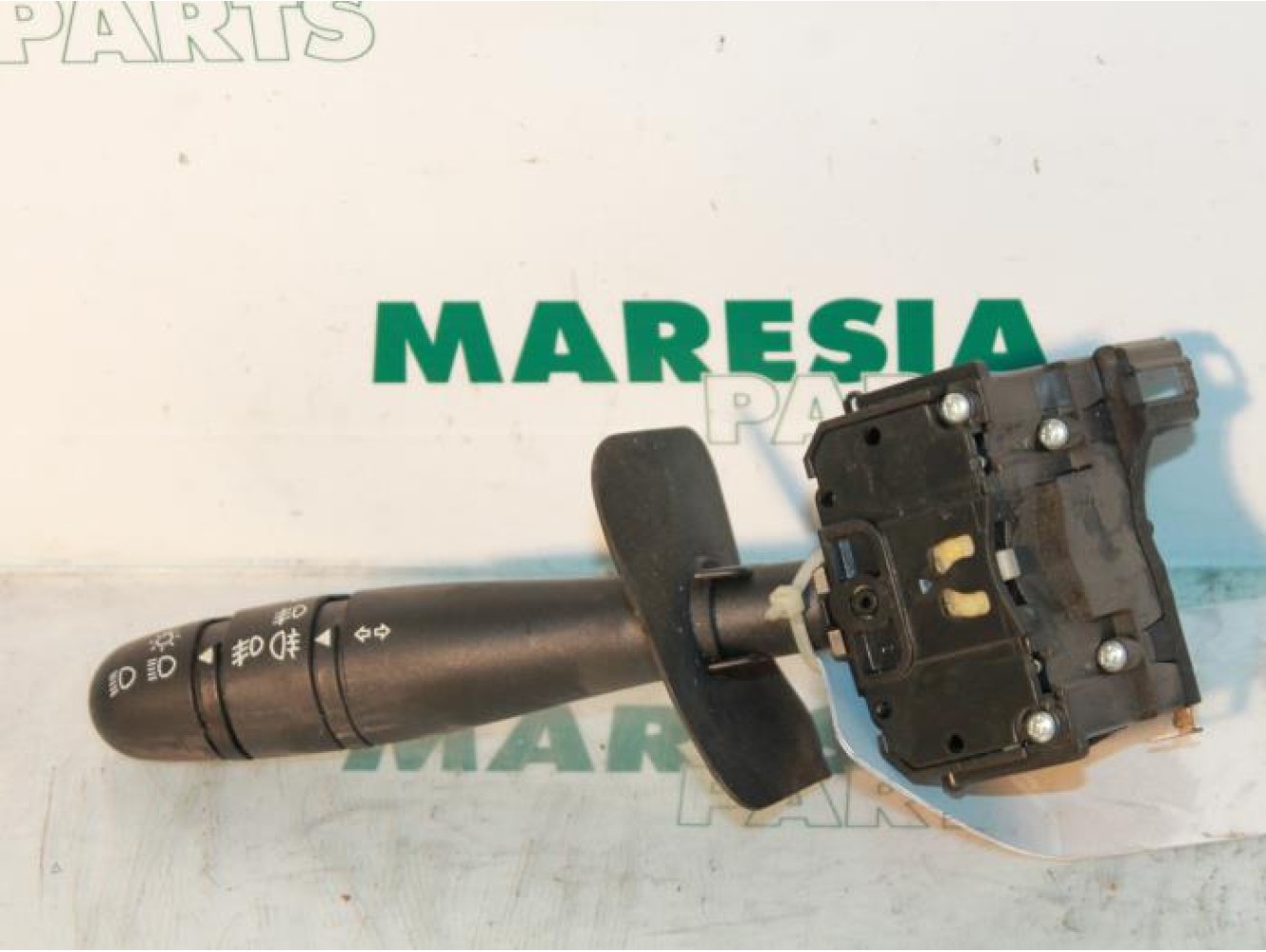 Renault - Megane Scenic - Indicator switch