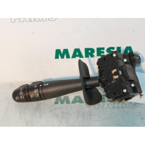Renault - Megane Scenic - Indicator switch