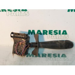 Renault - Megane Scenic - Indicator switch