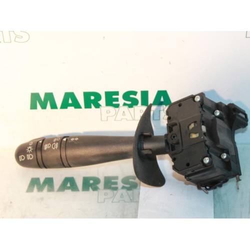 Renault - Megane Scenic - Indicator switch
