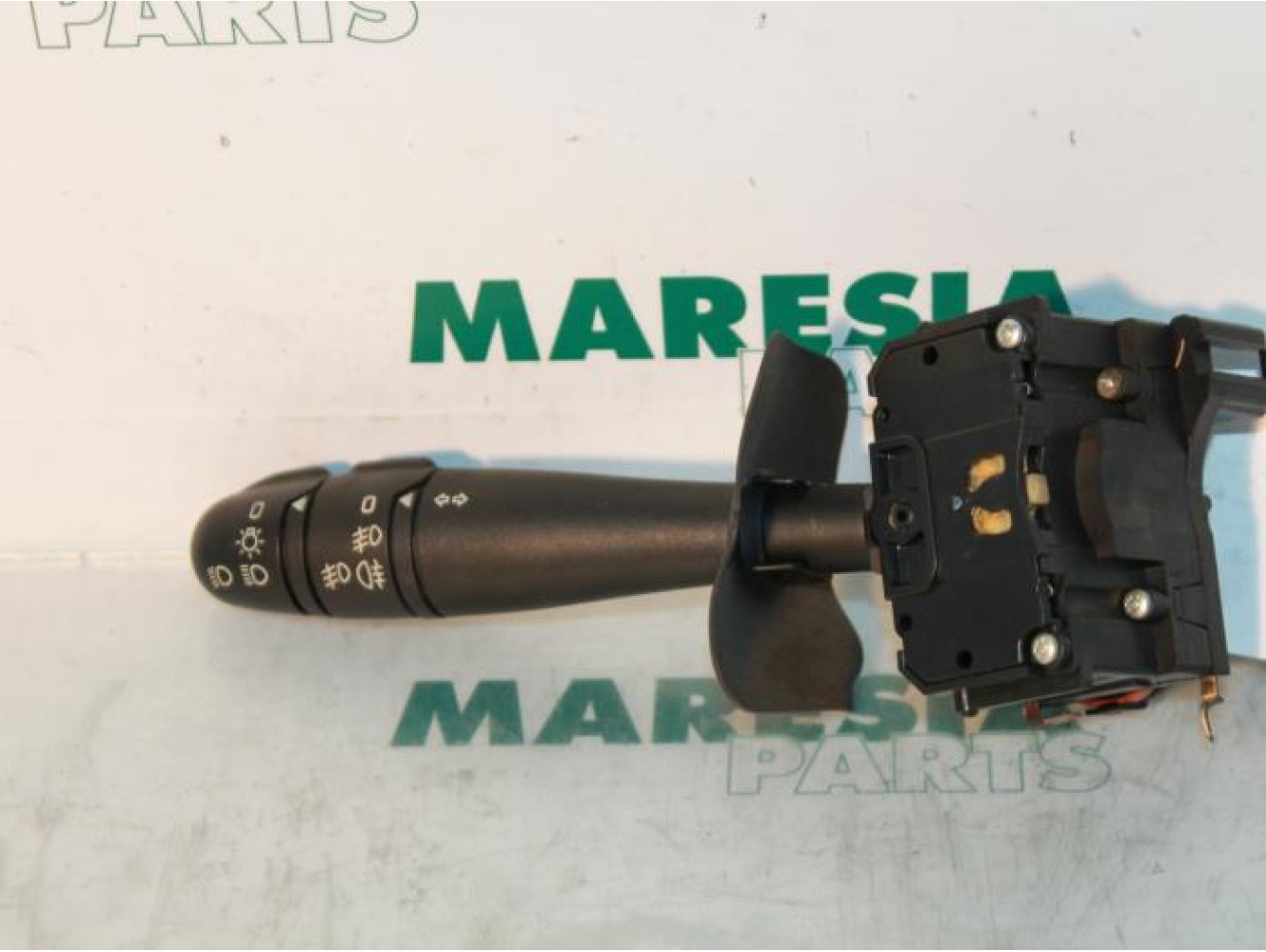 Renault - Megane Scenic - Indicator switch