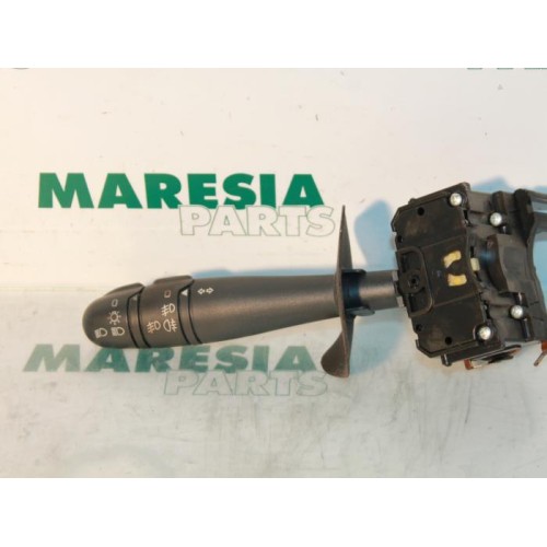 Renault - Megane Scenic - Indicator switch
