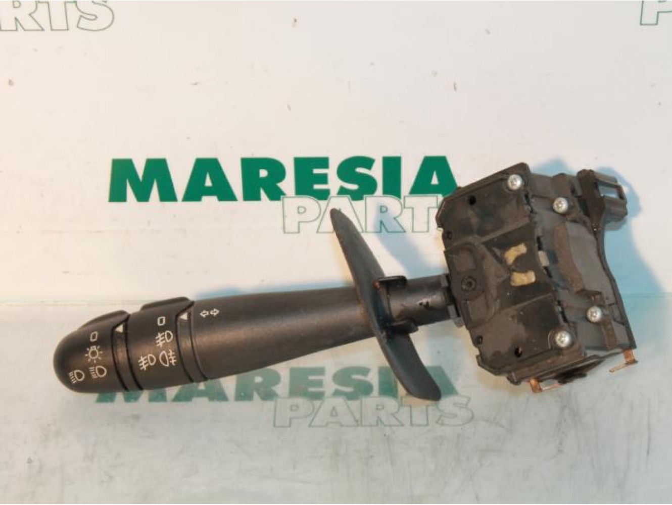 Renault - Megane Scenic - Indicator switch
