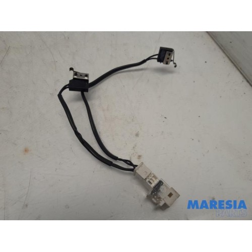 Peugeot - 307 - Convertible top position sensor