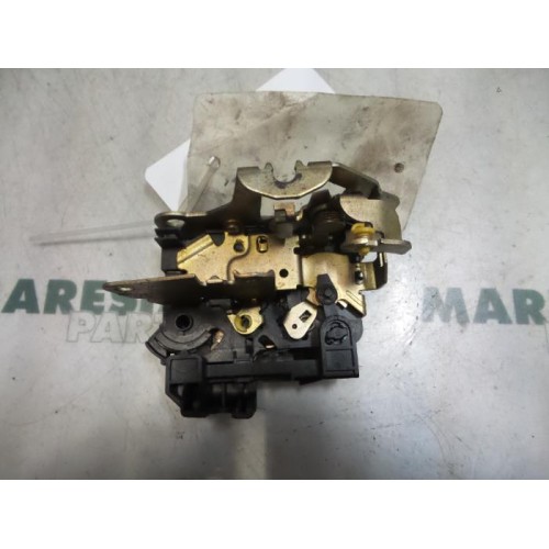 Renault - Clio - Door lock mechanism 2-door, left