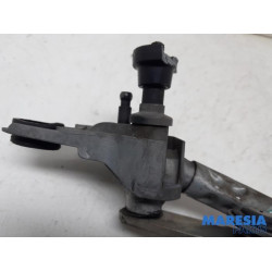 Peugeot - 107 - Wiper mechanism
