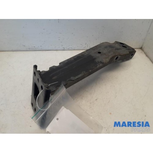 Fiat - 500 - Front part support