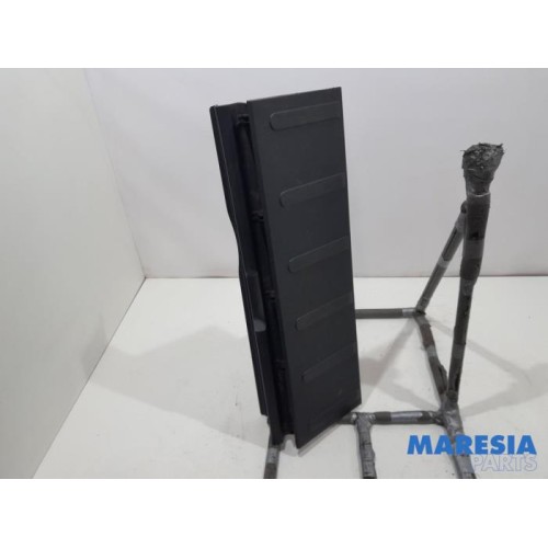 Peugeot - 3008 - Luggage compartment trim