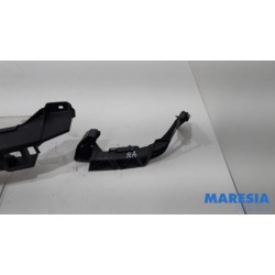 Peugeot - 207 - Stoßstangeträger hinten