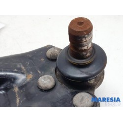 Peugeot - 207 - Querlenker unten links vorne