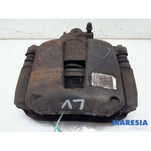 Peugeot - 207 - Front brake calliper, left