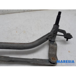 Peugeot - 207 - Wiper mechanism