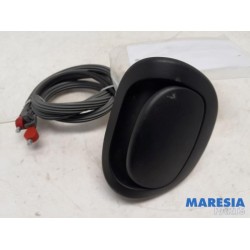 Fiat - 500 - Backrest release handle