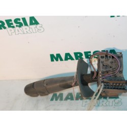 Renault - Megane - Indicator switch