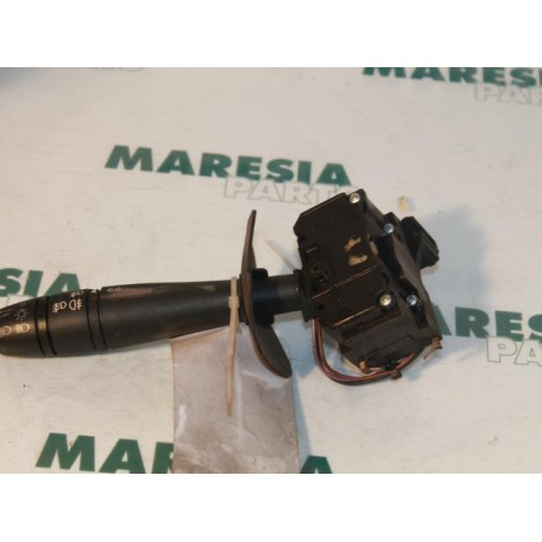 Renault - Megane - Indicator switch