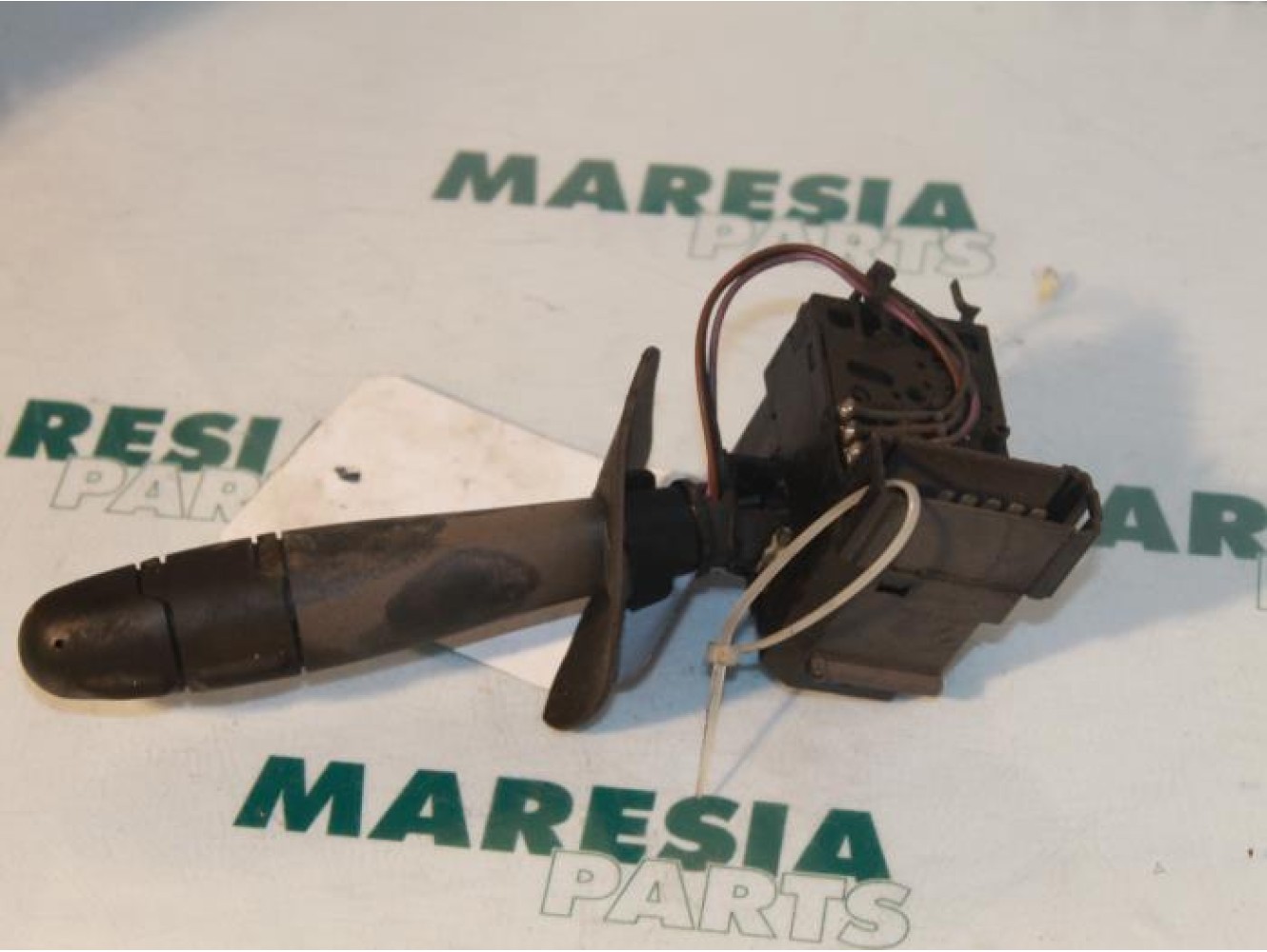 Renault - Megane - Indicator switch